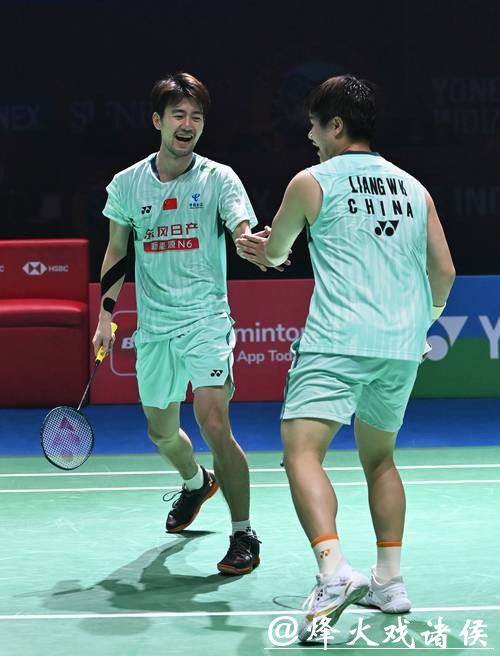 逆风翻盘！“梁王”组合夺得印度羽毛球公开赛男双冠军